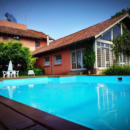 Pousada Casa Rosa Canela Bagian luar foto