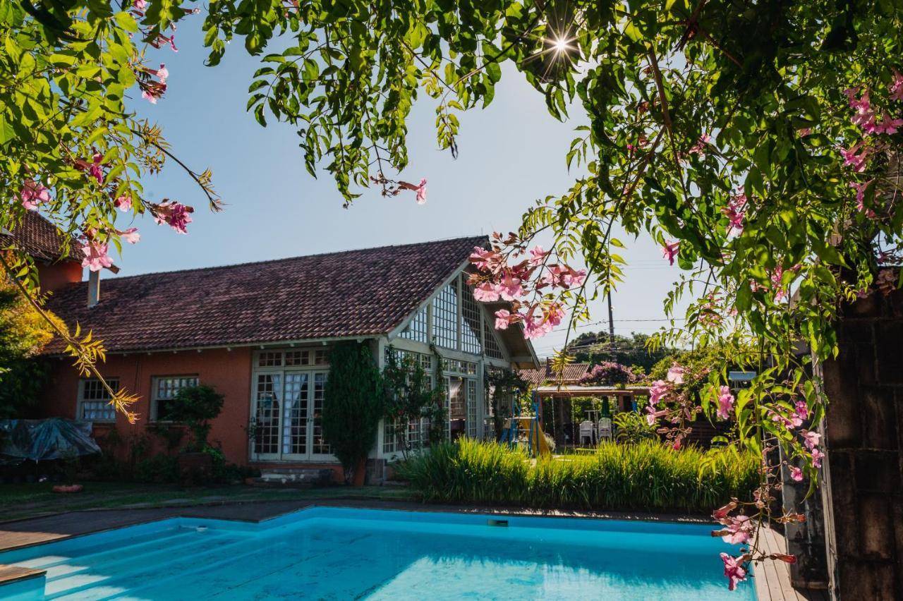 Pousada Casa Rosa Canela Bagian luar foto