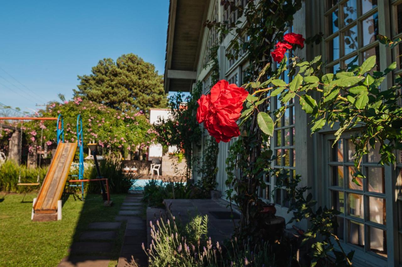 Pousada Casa Rosa Canela Bagian luar foto